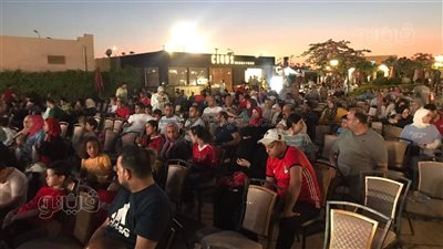 توافد جماهير الأهلي على فرع النادي بالشيخ زايد لمتابعة المباراة| فيديو وصور 