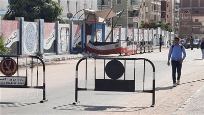 بعد بدء الامتحان.. أمن الإسماعيلية يغلق محيط لجان الثانوية العامة | صور