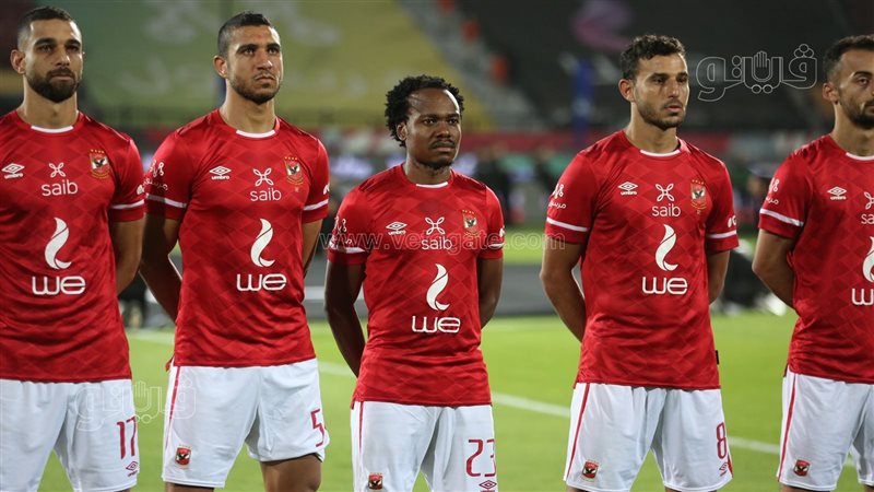 لاعبو الأهلي
