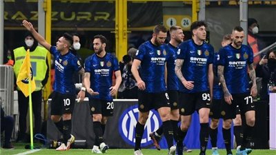 إنتر ميلان يحدد سعر مدافعه بعد اهتمام باريس سان جيرمان 