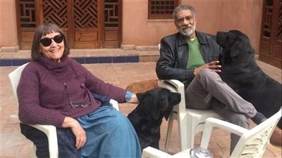 بعد إعلان طردها.. زوجة سيد رجب الأمريكية تفجر مفاجأة بإعلان فوزها قضائيا ضده 