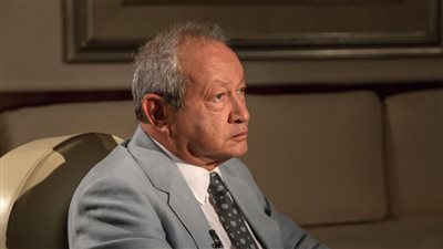 ساويرس: سقطة كبيرة لحسن شحاتة.. ومحمد صلاح لم يتأخر عن بلده 