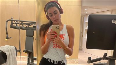 ياسمين صبري تستعرض رشاقتها من داخل الجيم في أحدث ظهور