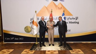 اجتماع ثلاثي لوزراء دفاع مصر وقبرص واليونان لبحث علاقات التعاون العسكري