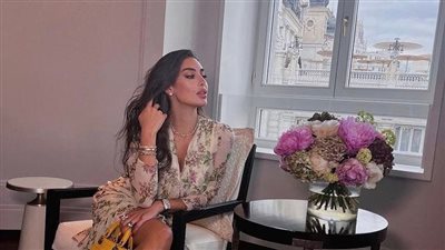 ياسمين صبري تخطف الأنظار في أحدث جلسة تصوير بإسبانيا | صور 