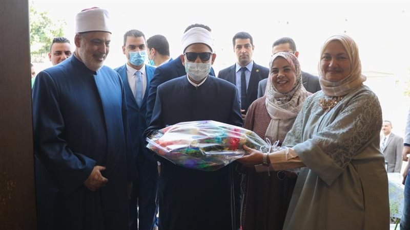 جانب من الزيارة