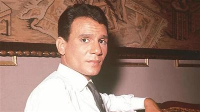 من إهانته بالإسكندرية لمعبود الجماهير.. محطات في حياة عبد الحليم حافظ