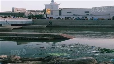 دفن جثتي طفلين من أسرة واحدة لقيا مصرعهما غرقا بالشرقية