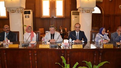 فتح باب التقديم لمنح مبادرة جامعة الإسكندرية لدعم الباحثين 