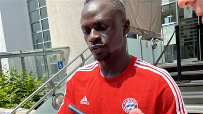 ساديو ماني يكشف سبب اختياره بايرن ميونخ.. وموقفه من ليفاندوفسكي