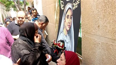 من الأبحاث الدراسية لرسائل التهديد.. والدة نيرة أشرف تكشف تفاصيل علاقة ابنتها بالقاتل