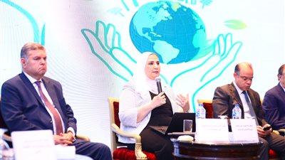 وزيرة التضامن: القيادة السياسية تولي اهتماما كبيرا بـ