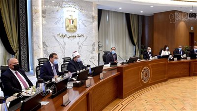 قرارات عاجلة في الاجتماع الأسبوعي للحكومة.. تعديل قانوني التعليم والاستثمار.. إعفاء شحنة دواجن مجمدة من الضرائب والجمارك.. وإقامة كنيسة للأقباط الكاثوليك