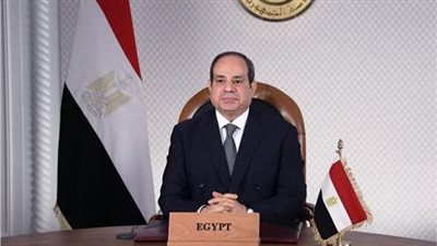 الرئيس السيسي يهنئ العاملين بالحكومة بمناسبة اليوم العالمي للخدمة العامة