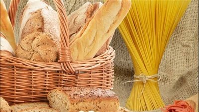 استشاري تغذية علاجية تكشف خطورة إيقاف تناول النشويات أثناء الريجيم |فيديو 