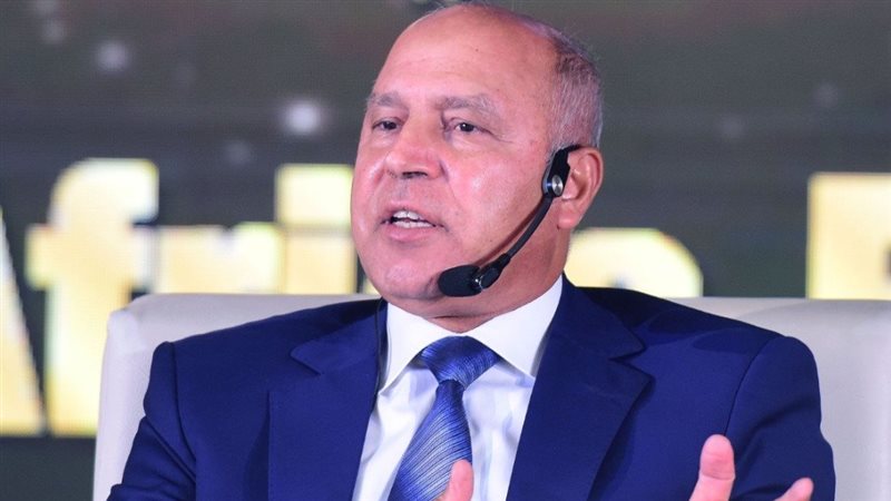  وزير النقل الفريق