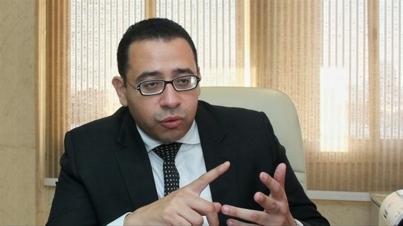 د.عمرو حسن مقرر المجلس