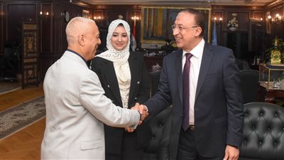 محافظ الإسكندرية يستقبل رئيس هيئة النيابة الإدارية