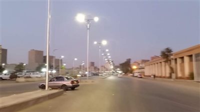 ثورة تصحيح.. تحرك عاجل من الحكومة بشأن إنارة أعمدة الكهرباء نهارًا