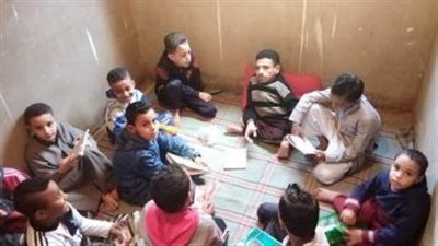 بدون أطراف ويكتب بفمه.. قصة الطفل عبد الله الذي حفظ القرآن كاملا ويحلم بالدكتوراه |فيديو