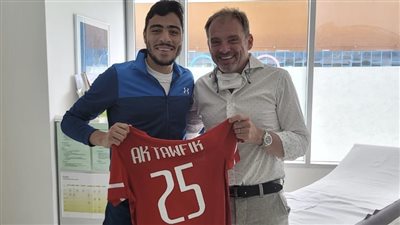 أبو عبلة: الخبير النمساوي «فينك» يؤكد اقتراب أكرم توفيق من العودة للتدريبات الجماعية