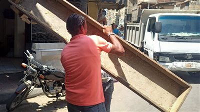 حملات مكثفة لتطبيق خطة استقبال عيد الأضحي المبارك بأحياء الإسكندرية