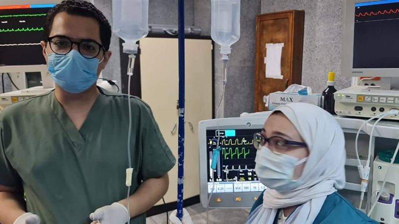 الفريق الطبي