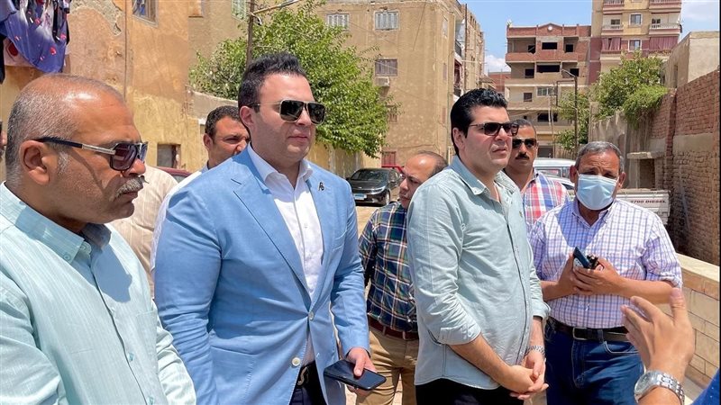 لجنة حكومية تعاين