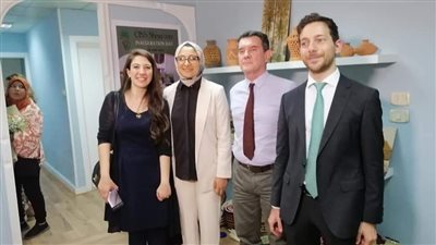 نائب محافظ الوادي الجديد تفتتح المعرض الدائم لمنتجات المحافظة بالقاهرة