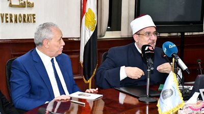 وزير الأوقاف من الأقصر: أهل الباطل لا يعملون إلا في غياب أهل الحق