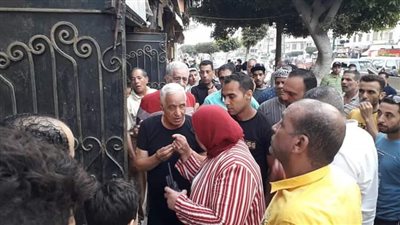 حملات مكبرة لإزالة إشغالات الباعة الجائلين فى شوارع الإسكندرية 