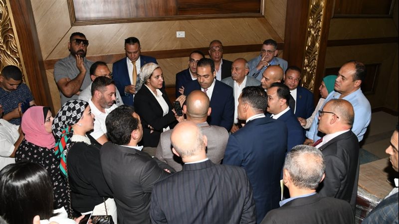 وفد لجنة الشباب والرياضة