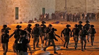 إصابة 131 فلسطينيا في مواجهات مع الاحتلال الإسرائيلي