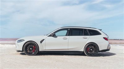 بي إم دبليو M3 تورينج تستعرض أداءها في مهرجان جودوود للسرعة