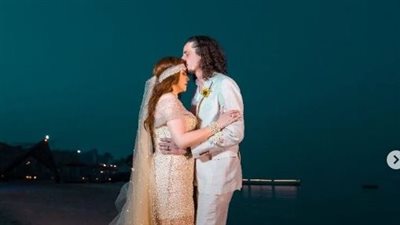 صور جديدة من حفل زفاف الفنانة دنيا عبد العزيز