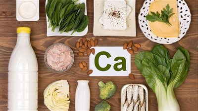 أعراض نقص الكالسيوم عند الأطفال.. وعلاجه بالزبادي وبذور الكمون