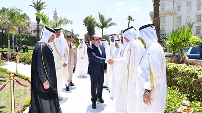  السيسي يهنئ تميم بمناسبة ذكرى توليه مقاليد الحكم في قطر