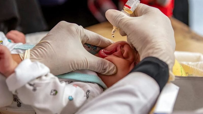 تطعيم شلل الأطفال