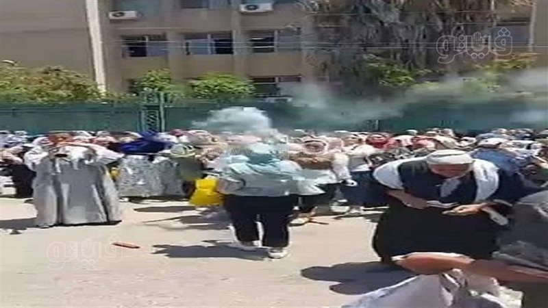 احتفالات طلاب الزقازيق