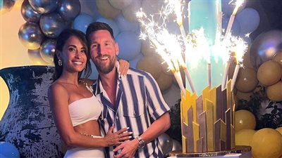 زوجة ميسي تشعل حربًا بمنتخب الأرجنتين 