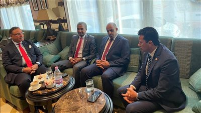 وزير الرياضة يلتقي نظيريه الليبي والتونسي قبل افتتاح دورة ألعاب البحر المتوسط