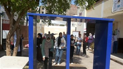 تخصيص بوابات إلكترونية لدخول طلاب الثانوية العامة لجان الامتحان بأسيوط 