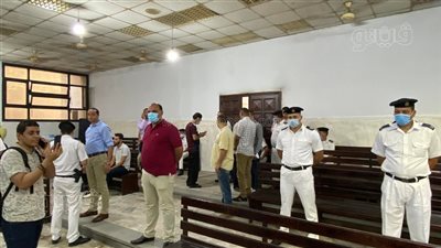 قفص الاتهام يستعد لاستقبال 