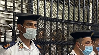 بعد حكم الإعدام.. 6 مشاهد من محاكمة قاتل نيرة أشرف.. النيابة: الضحية حسنة السمعة.. والمتهم: 