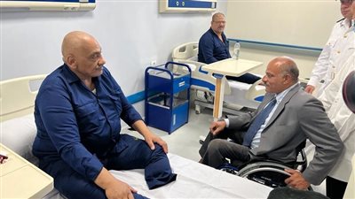 وفد من أعضاء 