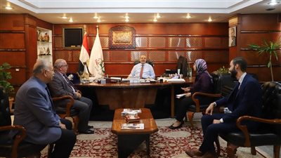 وزير القوى العاملة: تعيين أول دفعة من خريجي البرنامج التدريبي بإحدى الشركات 