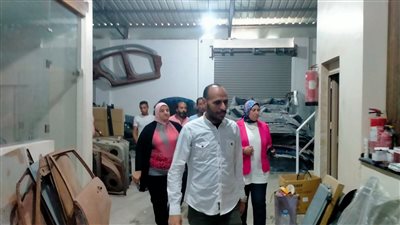 ضبط مركز خدمة سيارات بداخله قطع غيار وزيوت مجهولة المصدر بالإسكندرية