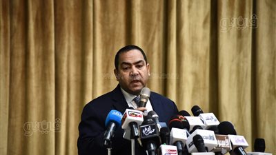 هل يغلق باب التقديم لمسابقة الـ30 ألف معلم أيام العيد؟.. التنظيم والإدارة يجيب | صور