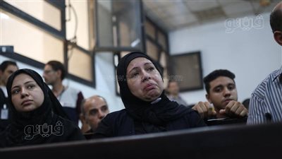 انهيار وبكاء.. 25 صورة ترصد رد فعل أسرة نيرة أشرف خلال الاستماع لاعترافات المتهم