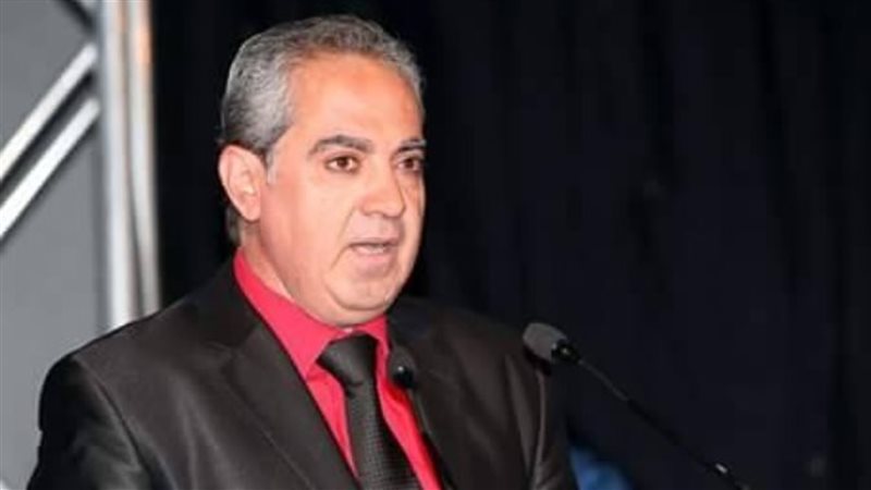 الناقد أمير أباظة